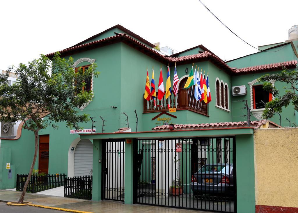 Hotel Miraflores Lodge Лима Екстериор снимка